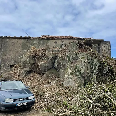 Casa La Piedra Holiday home Puntallana