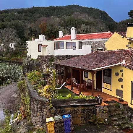 Casa La Piedra Feriehus