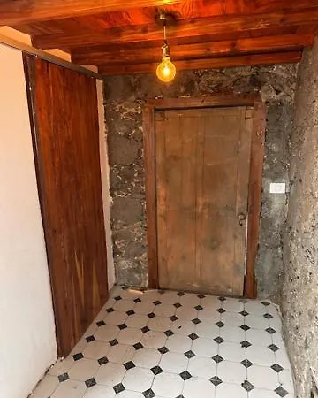 Casa La Piedra Ferienhaus Puntallana