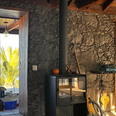 Casa La Piedra * Puntallana