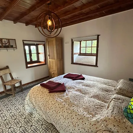 Casa La Piedra * Puntallana