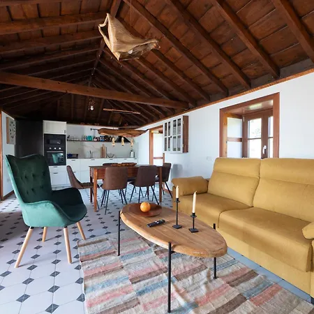 Holiday home Casa La Piedra Puntallana